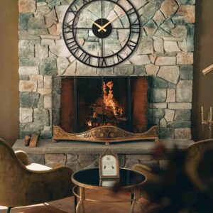 Black Silent Wall Clock With Roman Numbers